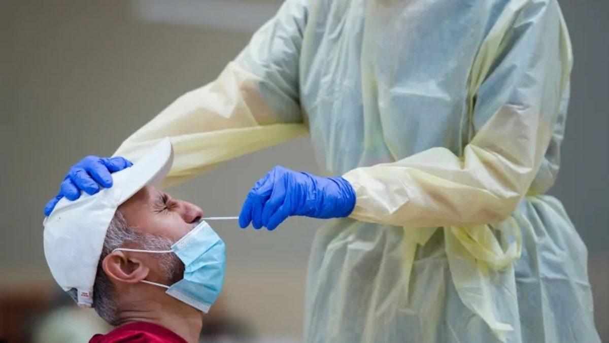 Türk Öğrenci, Türkiye’deki Günlük Vaka Sayısını Tahmin Eden Algoritma Geliştirdi