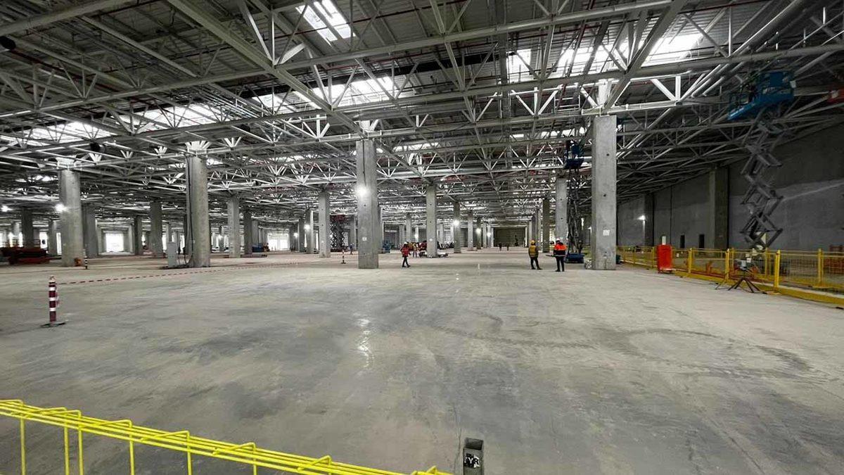 Yerli Otomobil TOGG’un Üretileceği Fabrikanın İçinden İlk Fotoğraflar Geldi