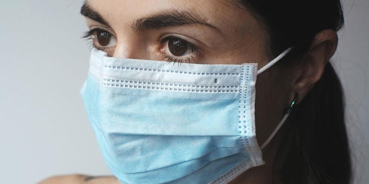 Maske Takmanın Aslında Ne Kadar Önemli Olduğunu Gösteren Ağır Çekim Video