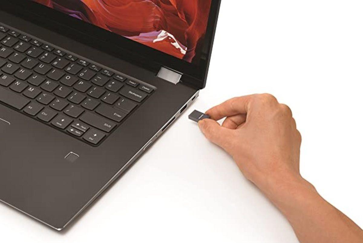 Çift Taraflı USB Bellek SanDisk Dual Drive, Amazon’da İndirime Girdi