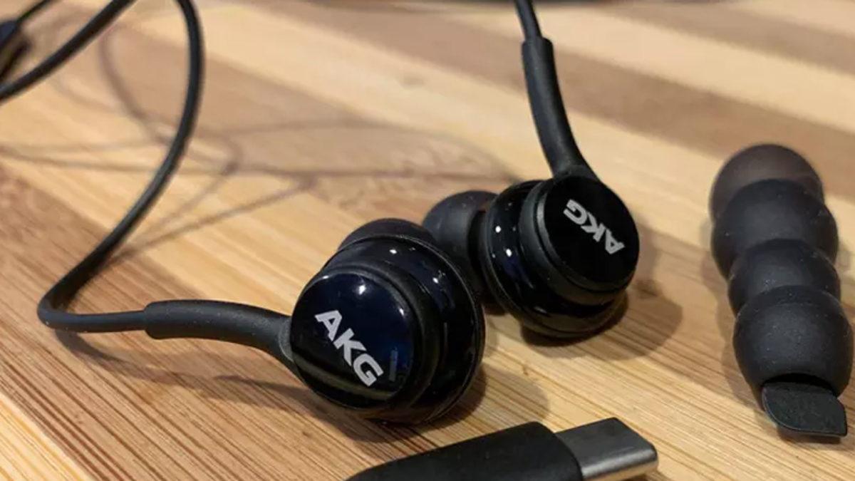 Buralar Karışacak: Apple’dan Sonra Samsung’un da Kutu İçeriğini Sadeleştireceği Söyleniyor