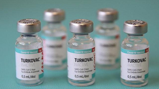 5. Doz Koronavirüs Aşısı İçin Randevular Açıldı: Kimler Beşinci Doz Aşı Olabilir?