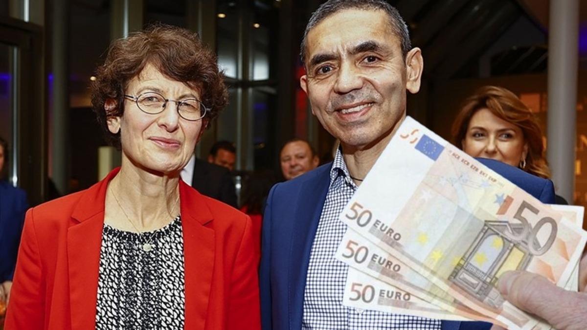 BioNTech’in Kurucuları Uğur Şahin ve Özlem Türeci’nin Euro Banknotlarında Yer Alması Önerildi