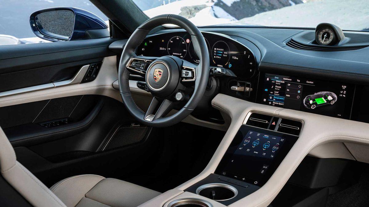 Porsche’nin İlk Tam Elektrikli Modeli Taycan, Türkiye’de