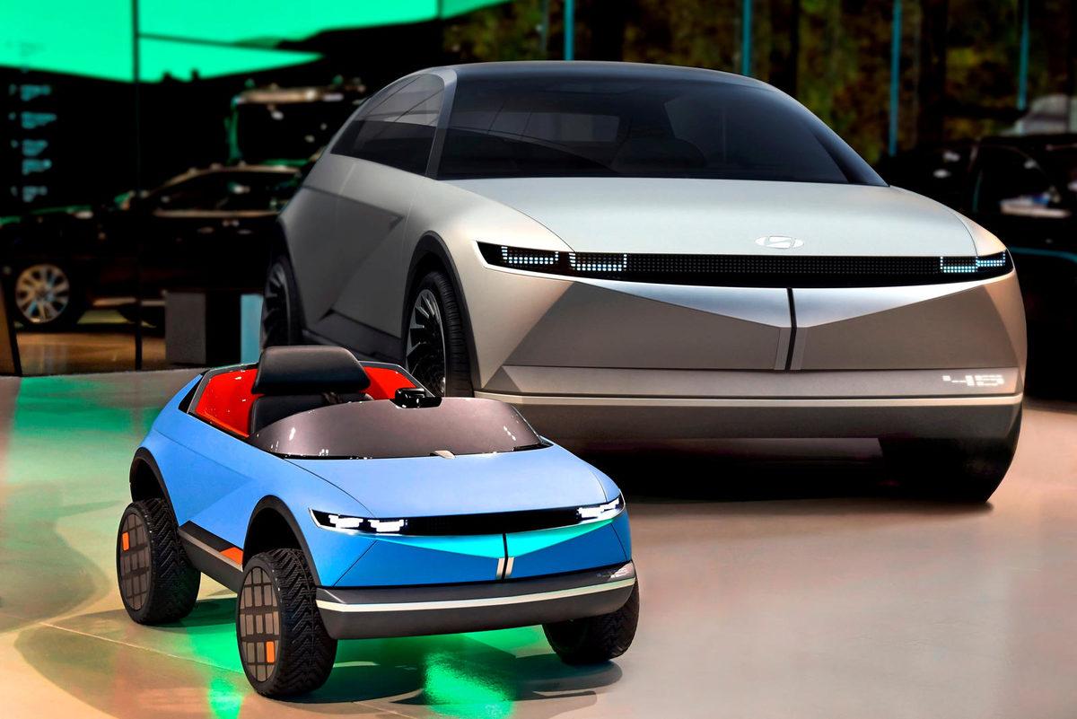 Hyundai, Modern Akülü Araba Diyebileceğimiz En Küçük Elektrikli Otomobilini Tanıttı