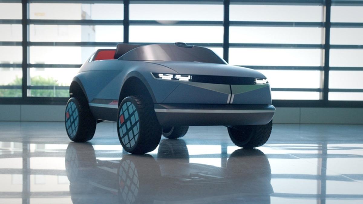 Hyundai, Modern Akülü Araba Diyebileceğimiz En Küçük Elektrikli Otomobilini Tanıttı