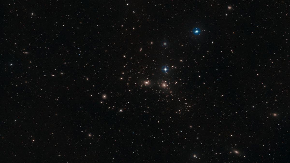 Bugüne Kadar Keşfedilen En Büyük 8 Kara Delik