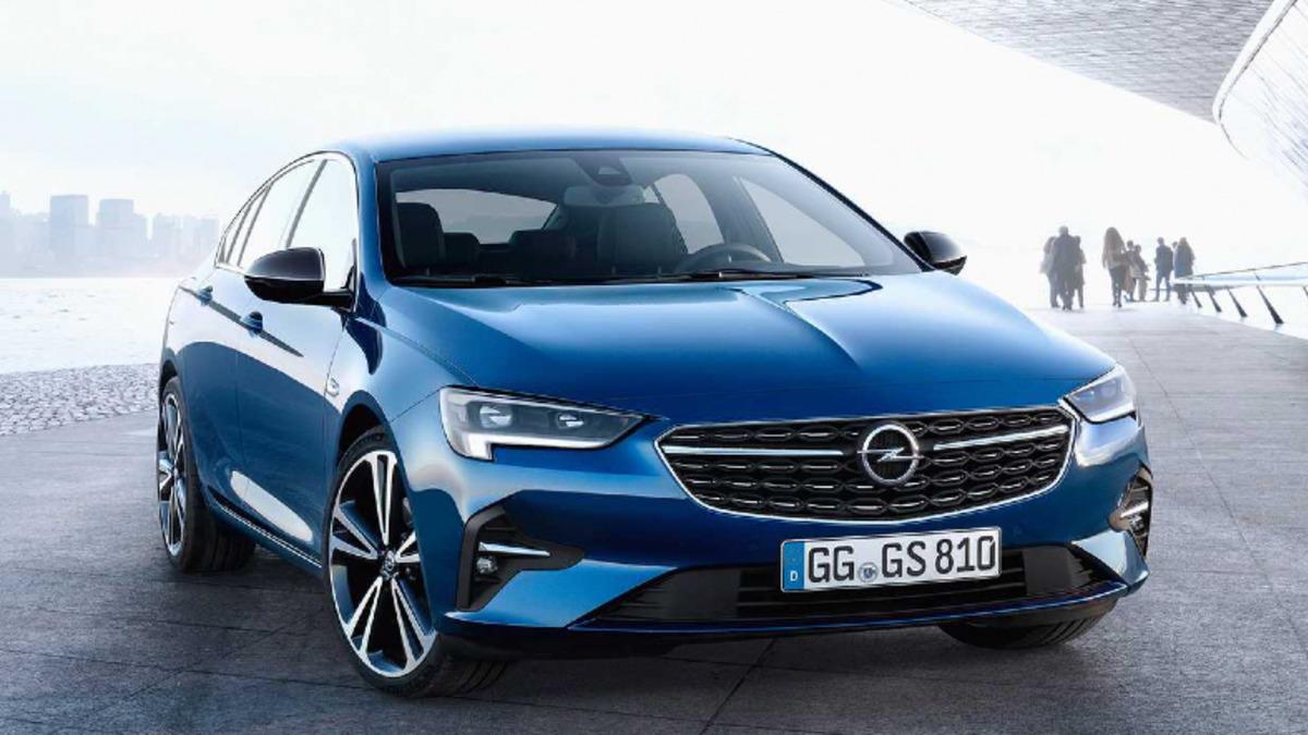 Yeni Insignia Grand Sport Fiyat Listesi ve Dikkat Çeken Özellikleri