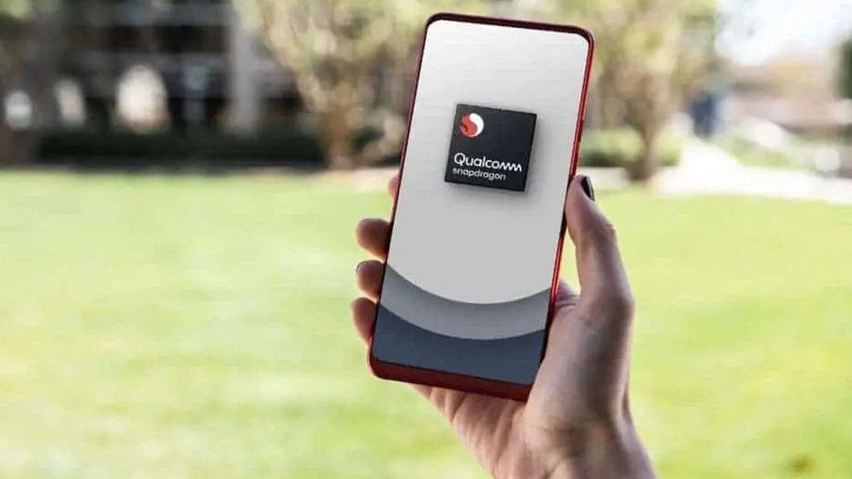 Qualcomm Snapdragon 875’in Tüm Rakiplerini Ezdiği AnTuTu Sonuçları Ortaya Çıktı