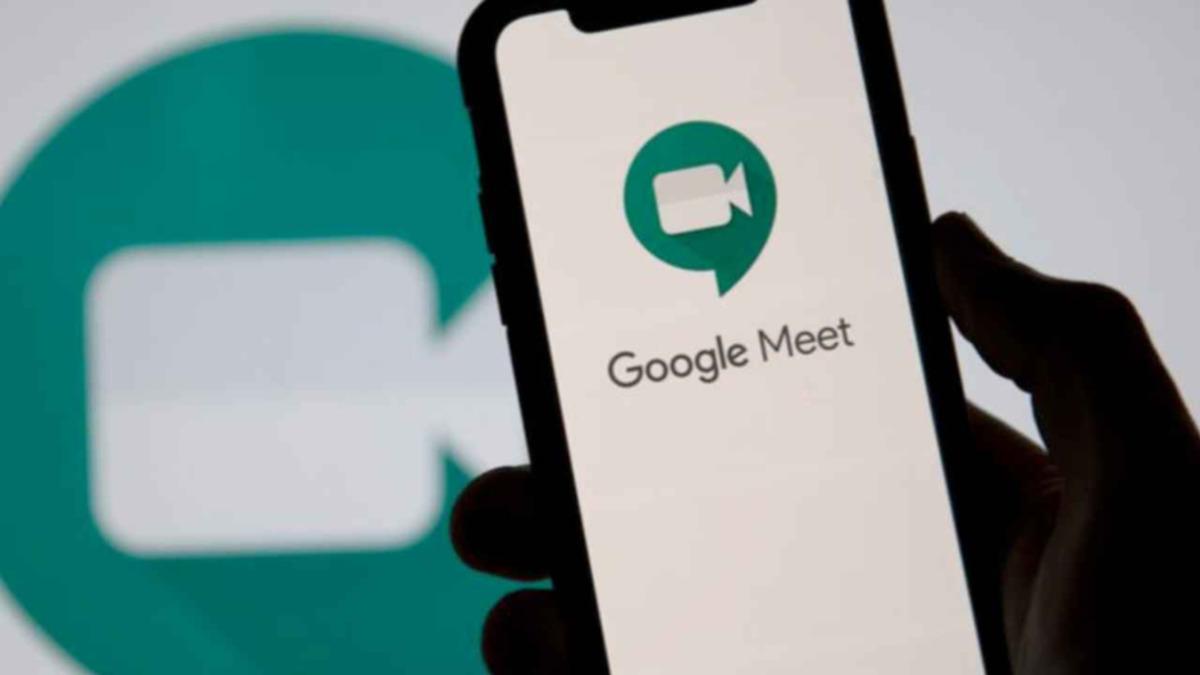 Google Meet’te Kişiselleştirilmiş Arka Planlar Kullanılabilecek