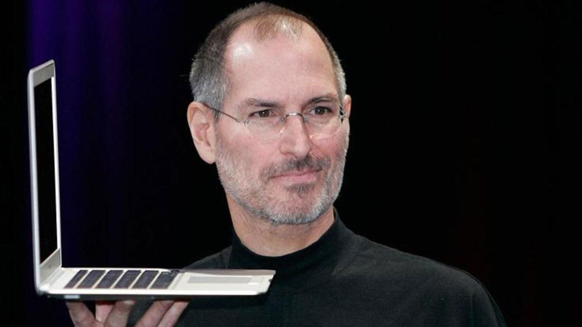 Steve Jobs Bugün Hayatta Olsaydı Serveti Ne Kadar Olurdu? (Yanıta Fazlasıyla Şaşıracaksınız)