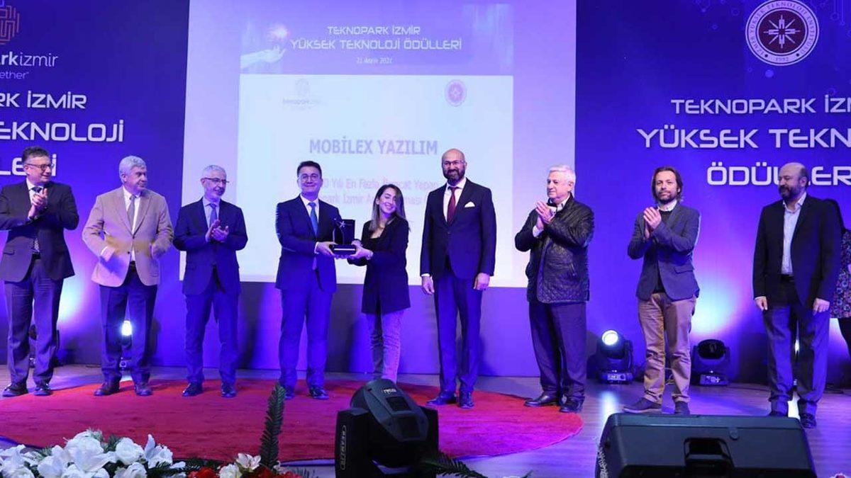 160 Ülkeye Mobil Uygulama İhraç Eden İzmirli Yazılım Şikreti MobileX’e Anlamlı Ödül