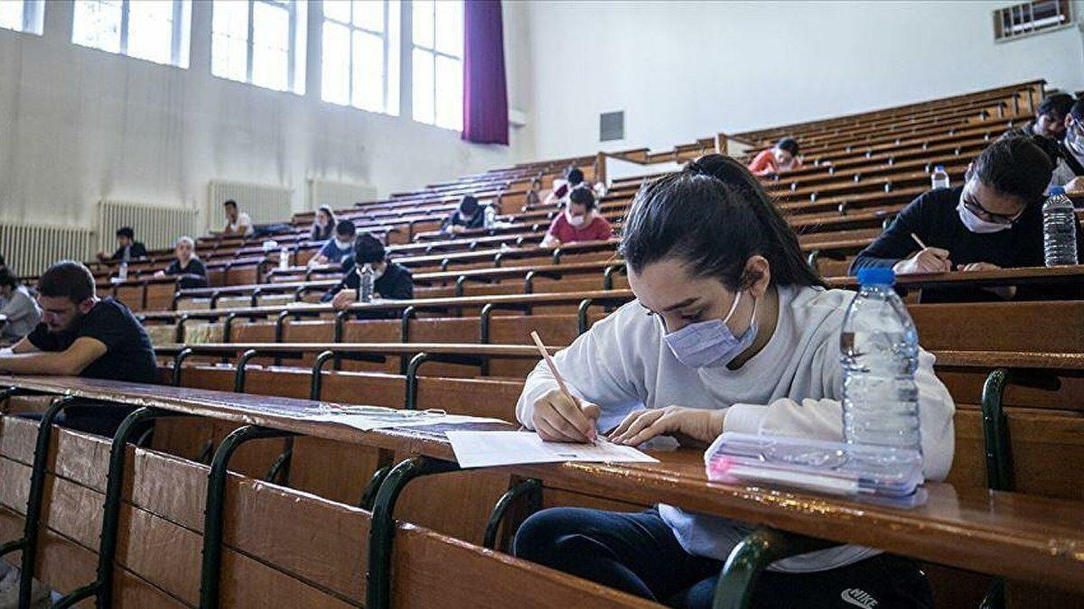 Üniversiteler, Vaka Artışı Sebebiyle Aldıkları Yeni Kararları Duyurdu: Hangi Okullar Final Sınavlarını Uzaktan Yapacak?