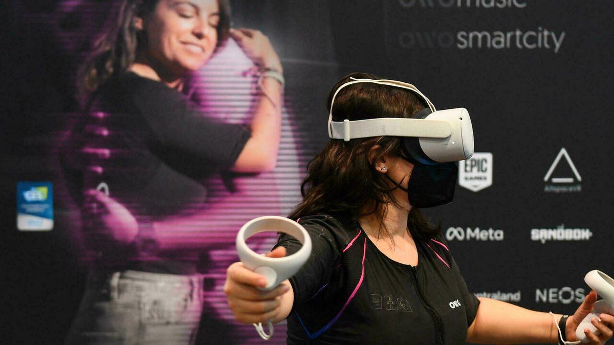 Daha Hafif VR Setlerden Metaverse’de Sarılmanızı Sağlayacak Ceketlere: CES’de Tanıtılan ve Metaverse Heyecanını Artıran Teknolojiler