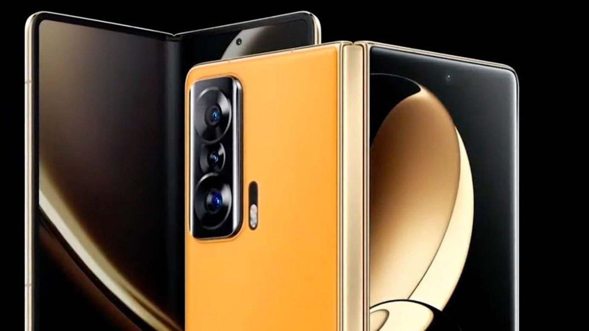 Honor, İlk Katlanabilir Akıllı Telefonu Magiv V’i Tanıttı: Fiyatı Cep Yakacak