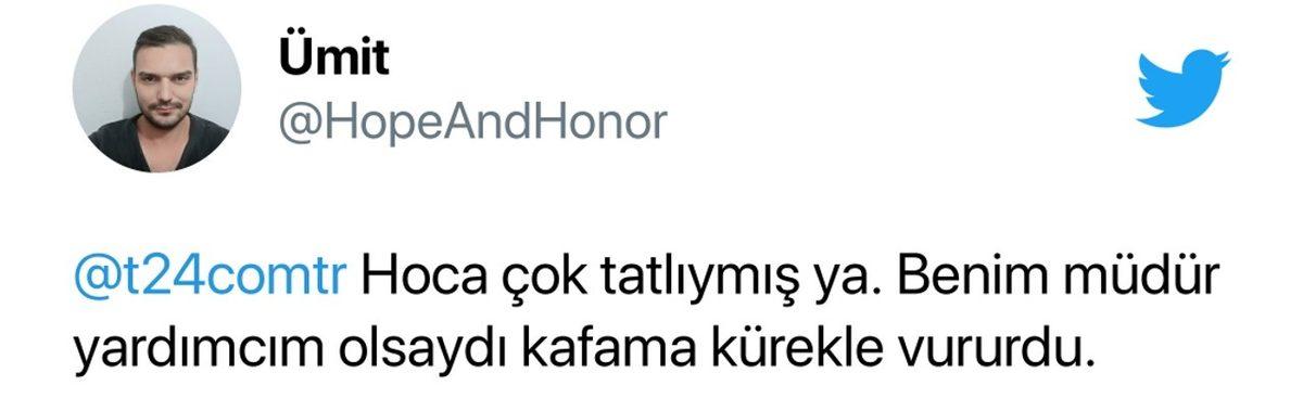 Öğrencilerine Kürsüden Şarkı Söyleyen Öğretmenin Videoları TikTok’ta Viral Oldu: İşte Gelen Tepkiler