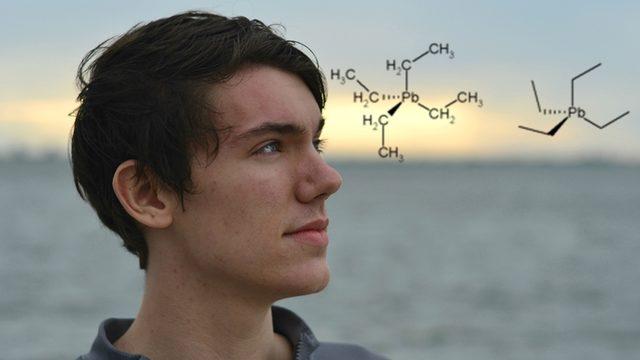 Eğer Şu An 18 Yaşından Büyükseniz IQ Seviyeniz Olması Gerekenden Daha Düşük! Nedenini Açıklıyoruz