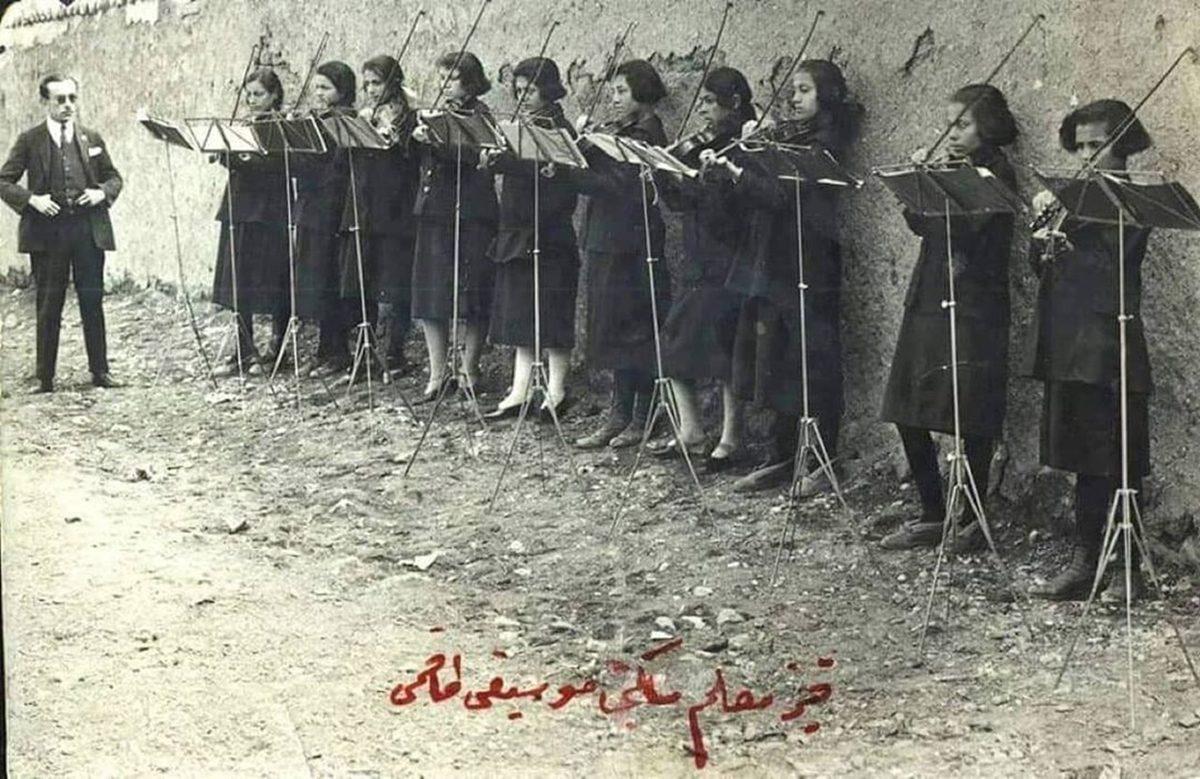 Bu 23 Tarihî Fotoğrafa Bakarken Zamanda Kısa Bir Yolculuk Yapmış Hissine Kapılacaksınız