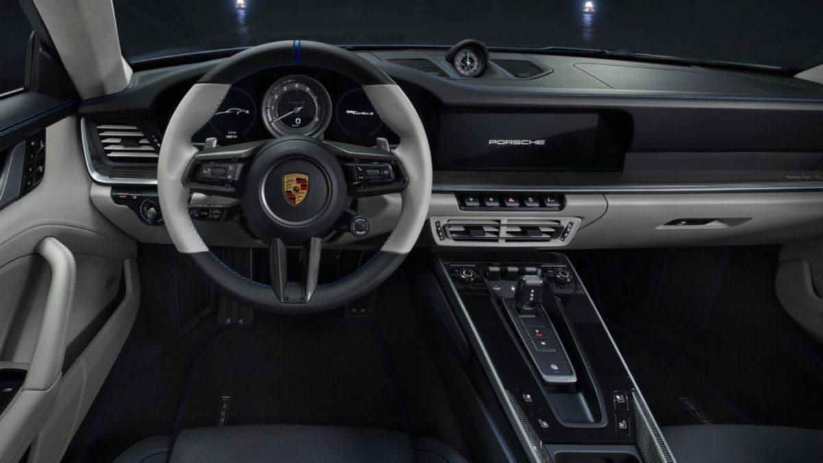 Porsche, Bir Özel Jetle Aynı Tasarım Çizgisine Sahip Otomobil Üretecek