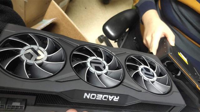 AMD Radeon RX 6800 XT Black Edition Ortaya Çıktı