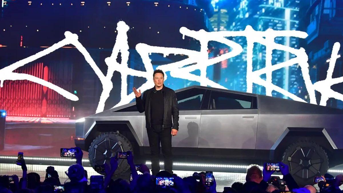 Önce Kendisini Görseydik: Cybertruck’ın ’Mini’ Versiyonunun Önümüzdeki Aylarda Tanıtılabileceği İddia Edildi