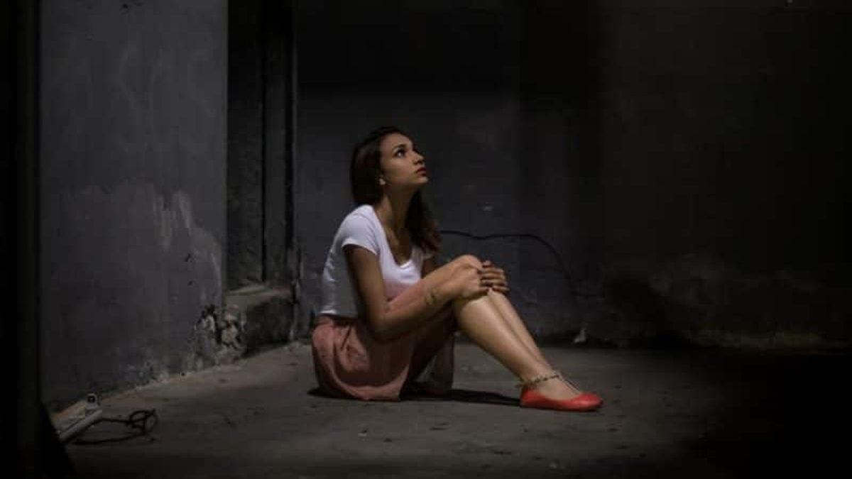 Çocukluk Travmaları Sebebiyle Asansöre Bile Binmeyen İnsanların Yaşadıkları Durum: Klostrofobi Nedir?