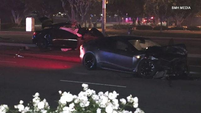 Bir Tesla’nın Karıştığı Ölümlü Kazada Şirkete ’Kasıtsız Cinayet’ Davası Açıldı