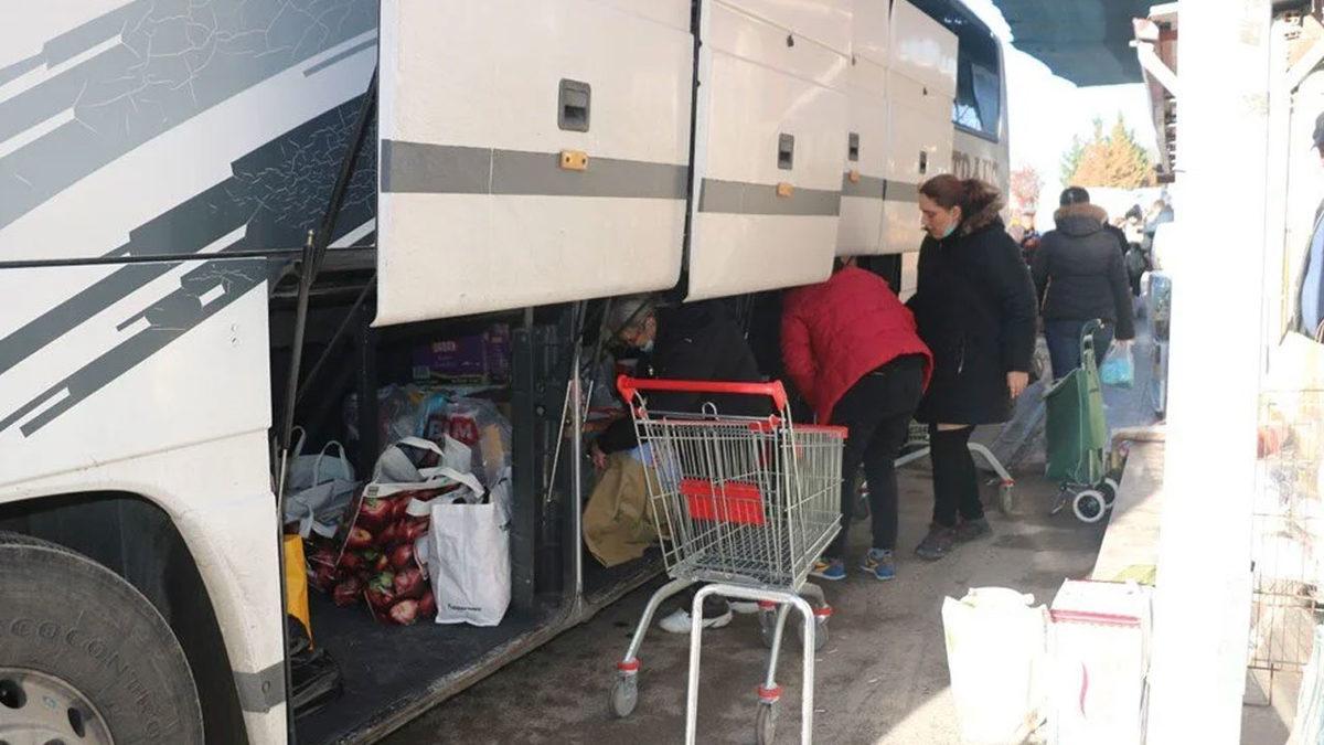 Bulgarlar, Türkiye ’Yasağına’ Saatler Kala Edirne’ye Ucuz Alışveriş Seferi Düzenledi: İşte Sinirlerinizi Zıplatacak Görüntüler [Video]