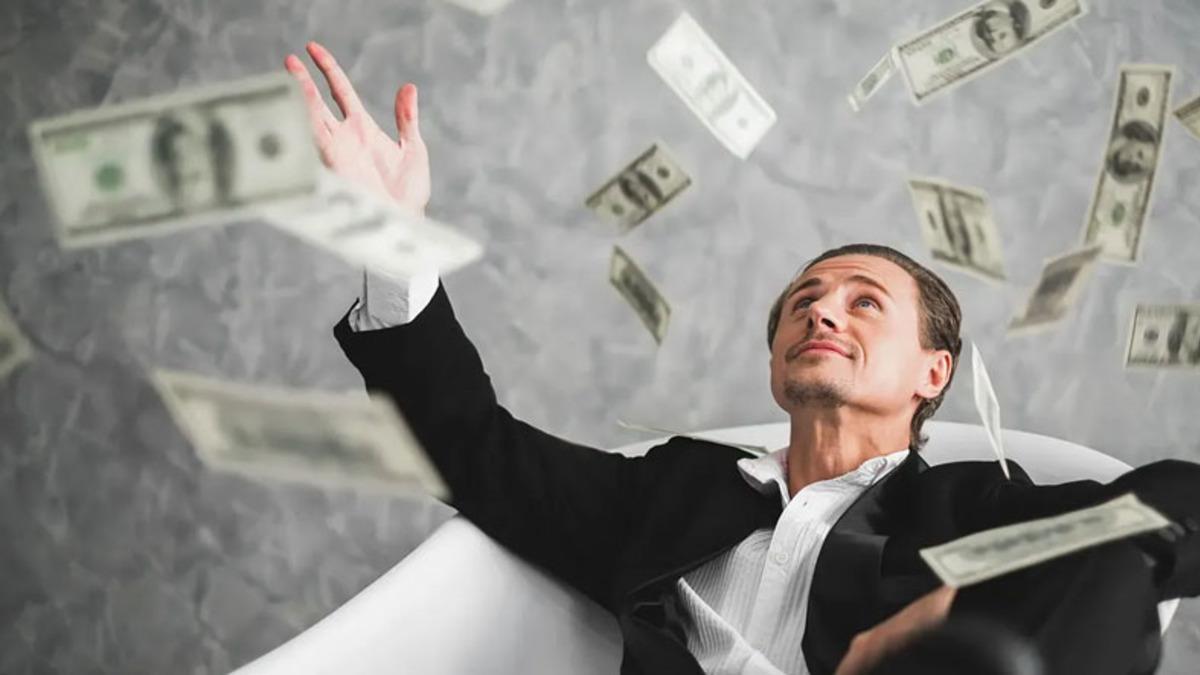 102 Milyoner ve Milyarderden Dünya Zenginlerine Açık Mektup: Zenginlere Adil Vergi Getirilmeli