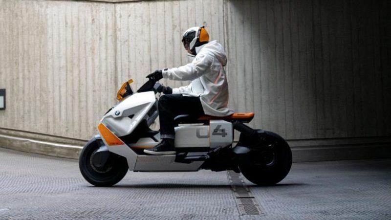 BMW’den Fütüristik Tasarımlı Yeni Elektrikli Scooter: Motorrad Definition CE 04