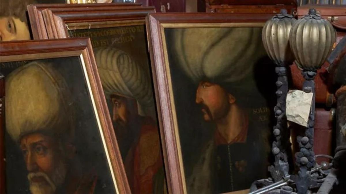 İskoçya’da Bir Malikânenin Çatısında Bulunan 5 Osmanlı Padişahı Portresi, Milyonlarca Liraya Alıcı Buldu