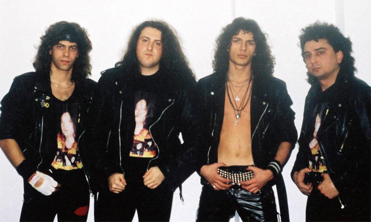 Şimdilerde Pek Duymasak Bile Bir Dönem Şarkılarıyla Hafızalara Kazınmış 10 Unutulmaz Türk Rock Grubu