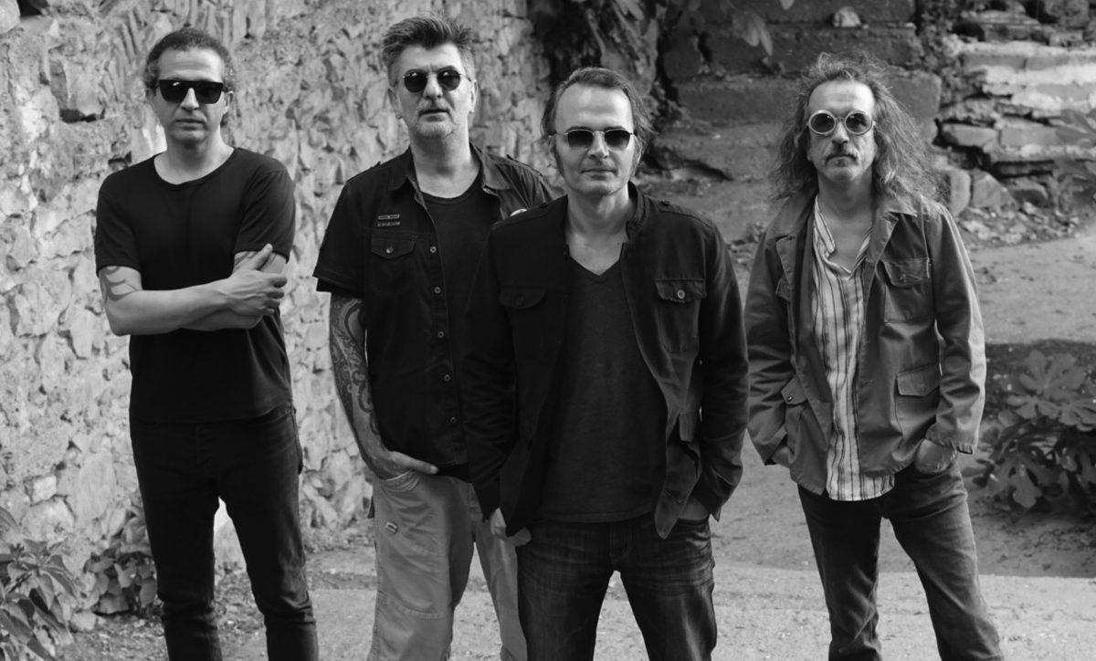 Şimdilerde Pek Duymasak Bile Bir Dönem Şarkılarıyla Hafızalara Kazınmış 10 Unutulmaz Türk Rock Grubu