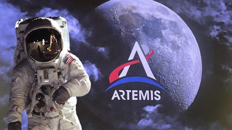 NASA’nın İnsanlı Ay Görevi Artemis ’Parasızlıktan’ Ertelendi: En Erken Tarih 2025