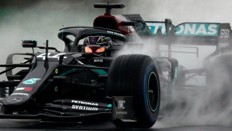 Lewis Hamilton, İstanbul’da Şampiyonluğunu İlan Etti