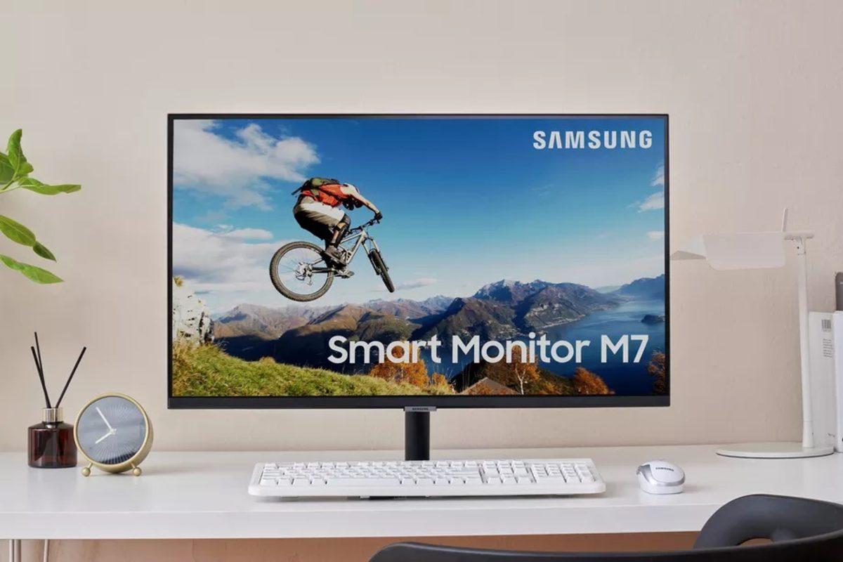Samsung, Akıllı Televizyon Özelliklerine Sahip Monitörleri ’M5’ ve ’M7’yi Duyurdu