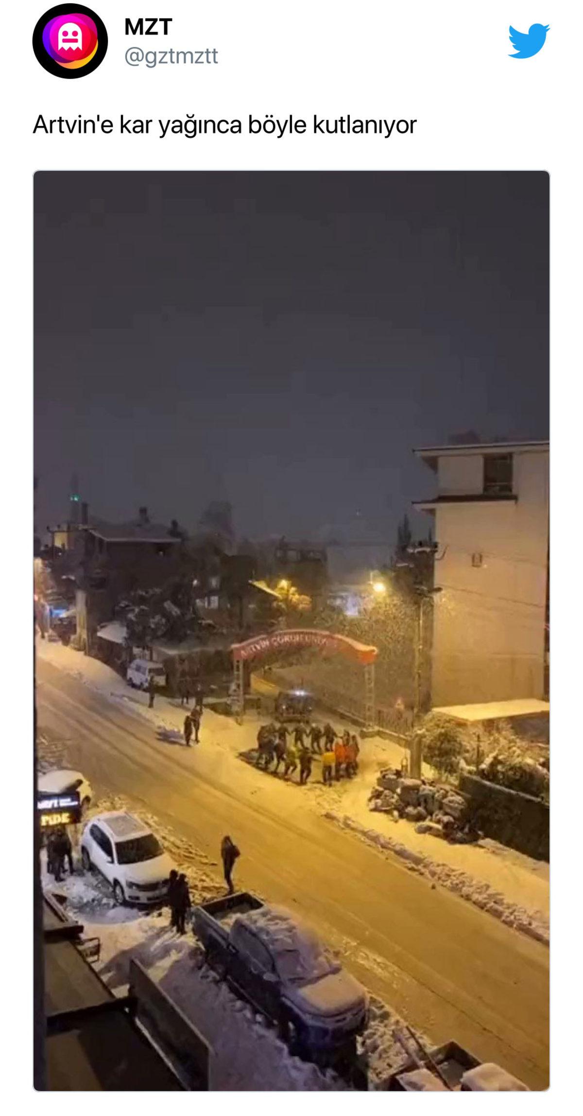 Türkiye Son Yılların En Soğuk ve Karlı Kışına Teslim Oldu: İşte Kar Yağışının Sosyal Medyaya Yansımaları