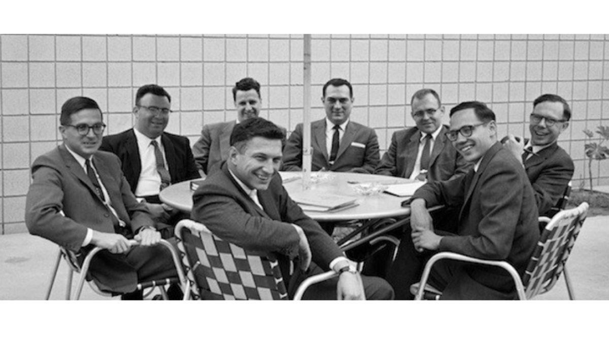 Kimin Aklına Geldi ’Silikon Vadisi’ Diye Bir Yer Kurmak? İşte At Arabalarından İnternet Çağına Geçişin Kısa Tarihi