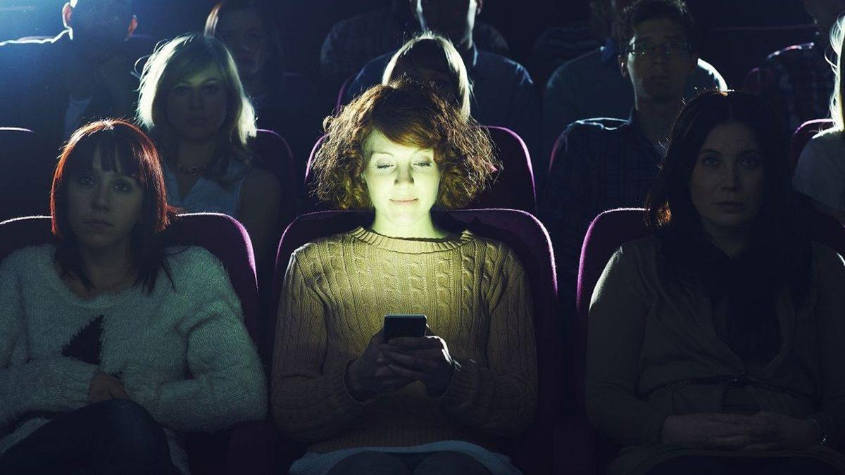 Telefon Kullanan Herkesin Dikkate Alması Gereken 19 Görgü Kuralı