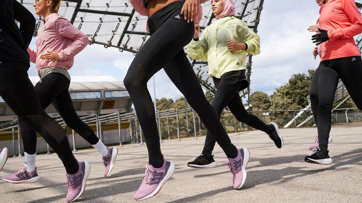 adidas’tan 1,2 Milyon Kadının Ayakları Analiz Edilerek Tasarlanan İleri Teknoloji Ayakkabı: Ultraboost 22