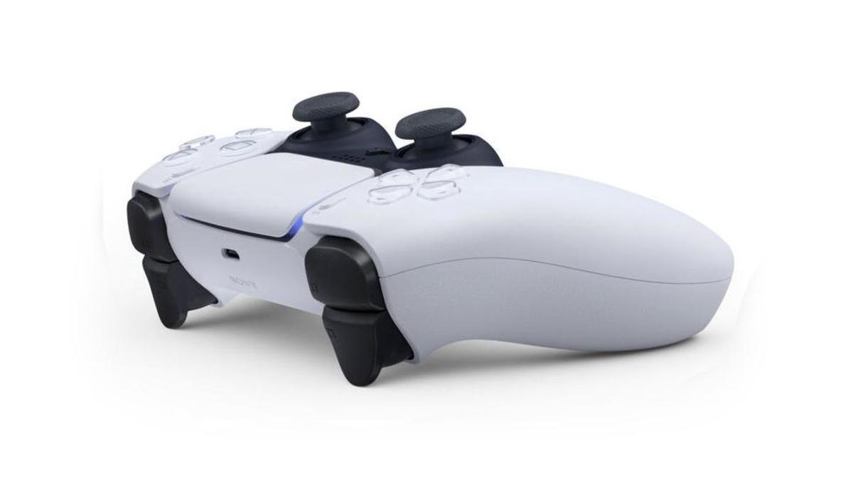 PS5 Oyun Kolu DualSense’te Şimdi de Can Sıkıcı Bir Şarj Hatası Ortaya Çıktı