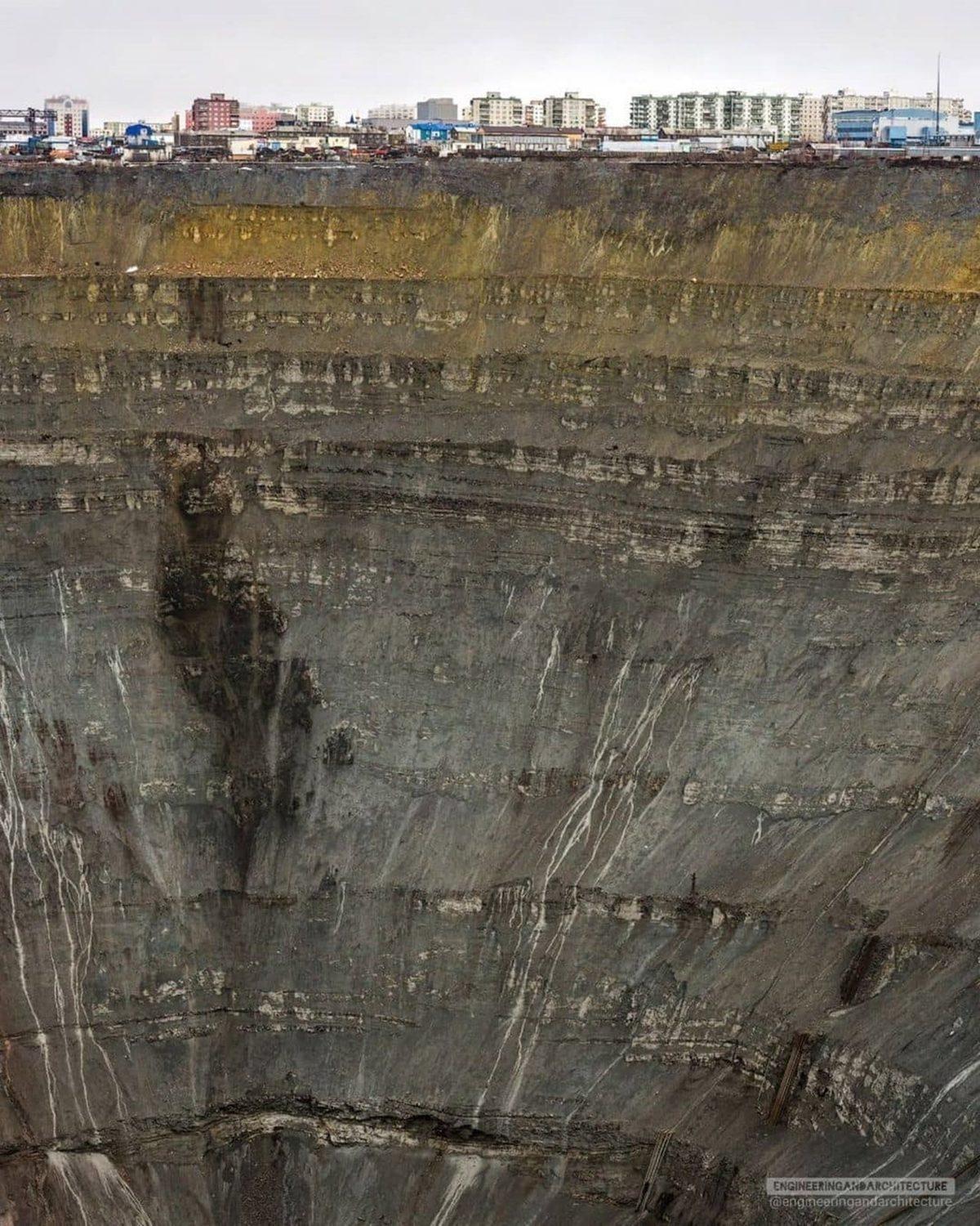 Gerçek Olduğuna İnanmakta Güçlük Çekeceğiniz 25 Sıra Dışı Görüntü