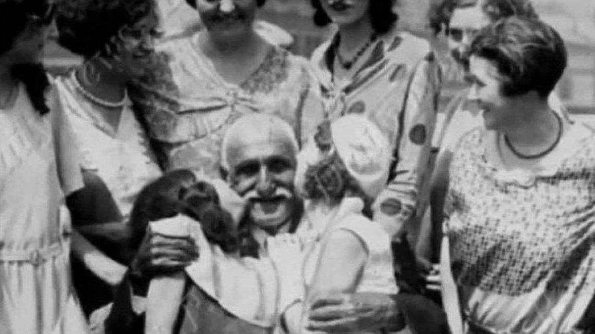 Napolyon ve Atatürk’ü Gördüğü 160 Yıllık Ömrüyle ’Türkiye’nin En Uzun Yaşayan İnsanı’ Olarak Bilinen Zaro Ağa’nın Hikayesi