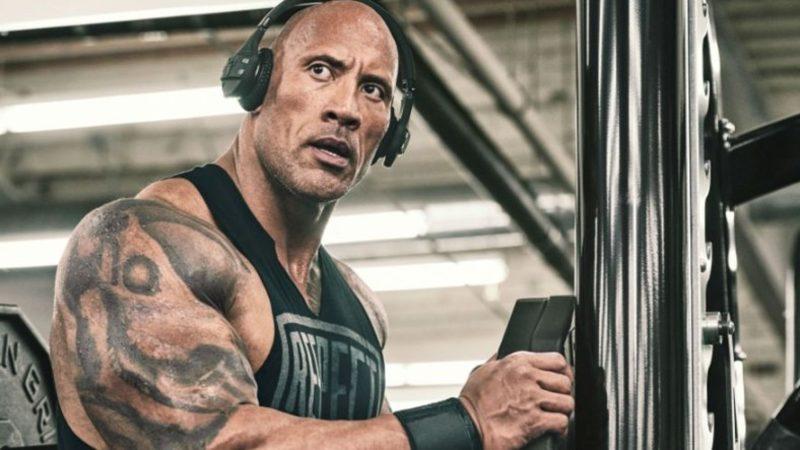 Yarış Oyunlarından Uzak Durması Dileğiyle: Dwayne Johnson, Bir Oyunu Filme Uyarlayacaklarını Açıkladı