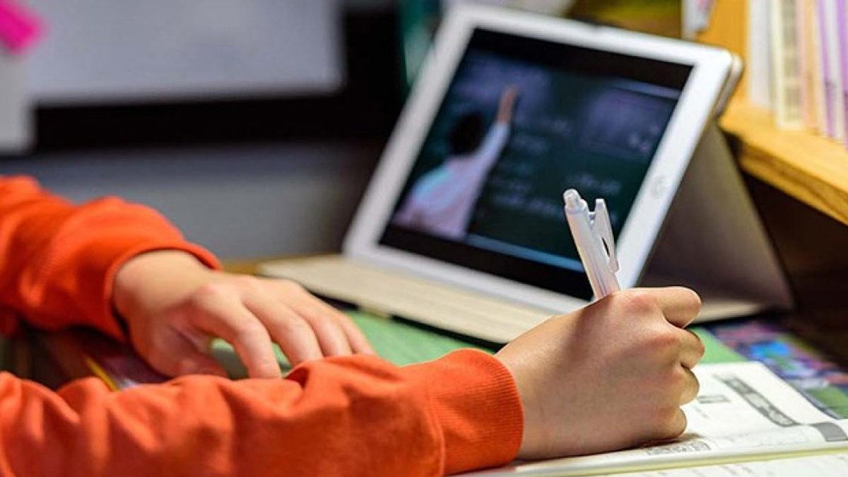 Milli Eğitim Bakanı Selçuk, Uzaktan Eğitimin Tüm Detaylarını Açıkladı