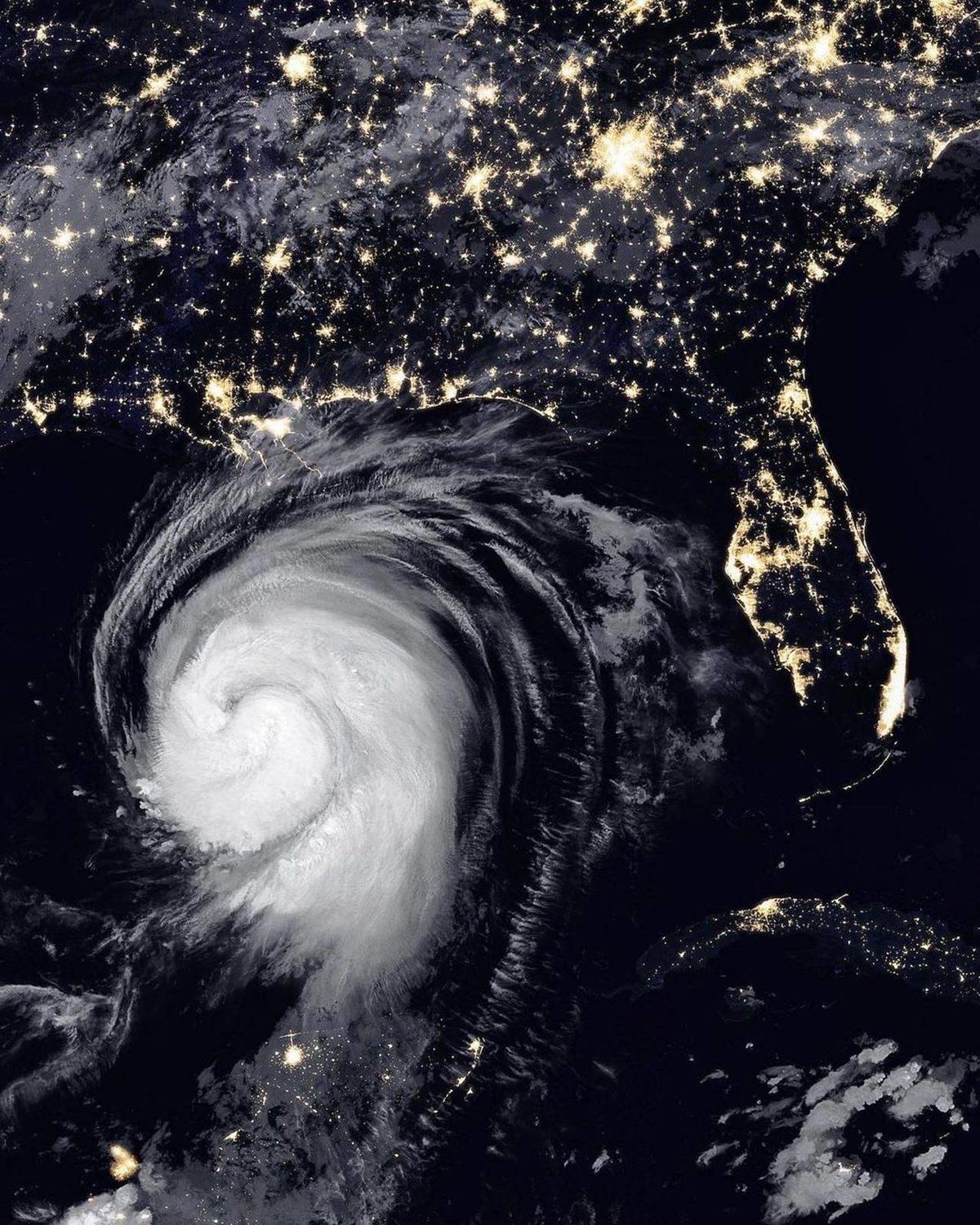 İzmir’den Dubai’ye, Finlandiya’dan Antarktika’ya... Baktıkça Eşsiz Bir Yolculuğa Çıkaran Kuş Bakışı 25 Fotoğraf