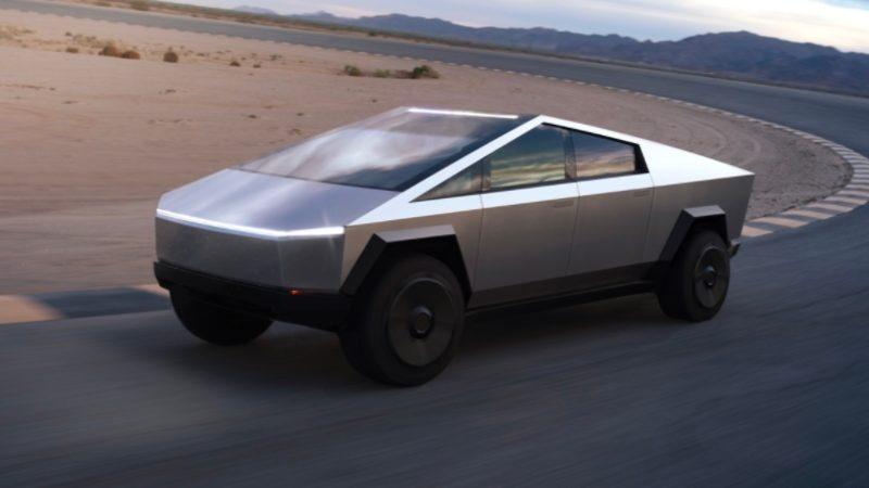 Tesla Cybertruck Yine Ertelendi: 2024’ten Önce Üretilmesi Mümkün Değil!