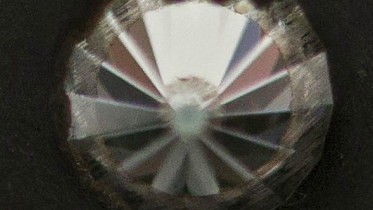 Bilim İnsanları, İlk Kez Oda Sıcaklığında Elmas Sentezlemeyi Başardı