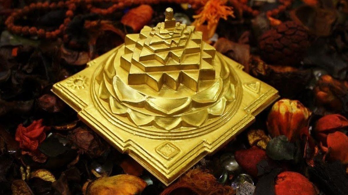 Hint Kültüründe ‘Tüm Dileklerinizi Yerine Getirecek Pozitif Enerji Deposu’ Olduğuna İnanılan Sri Yantra Aslında Nedir?