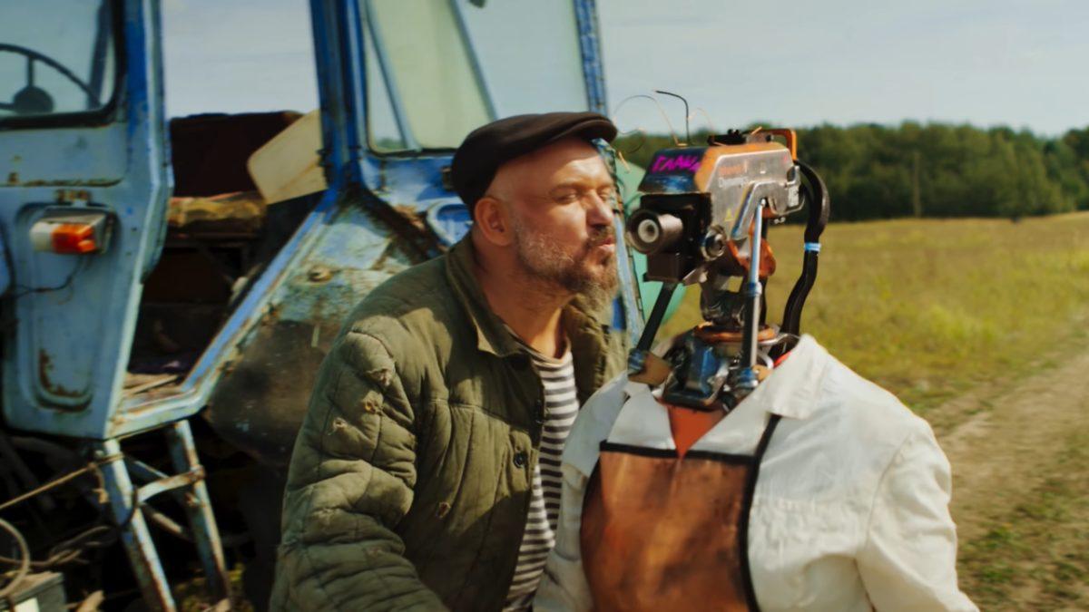 Rus “Cyberpunk Çiftliği” Videosu Viral Oldu